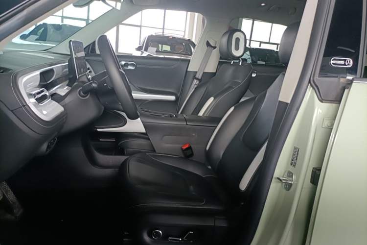 Used smart #1 2022 Pulse Heartbeat Edition Left Front Seat