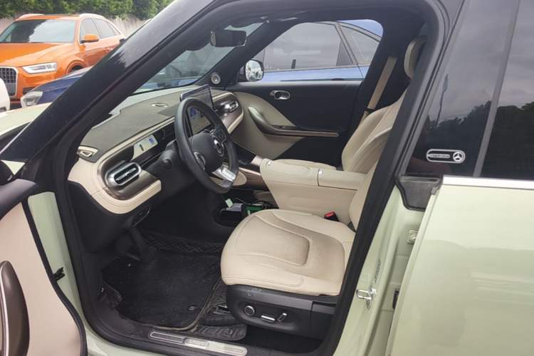 Used smart #1 2022 Premium Edition Left Front Seat