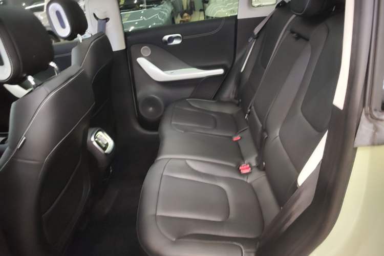Used smart #1 2022 Premium Edition Left Rear Seat