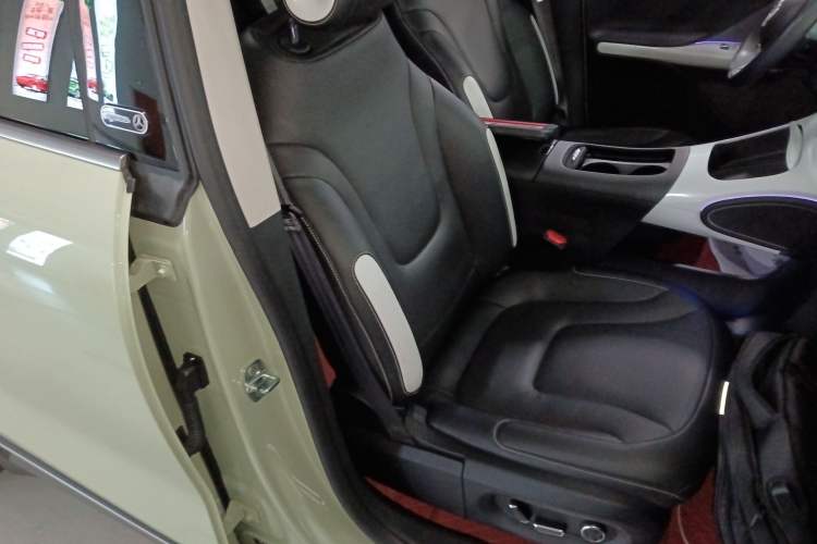 Used smart #1 2022 Premium Edition Right Front Seat