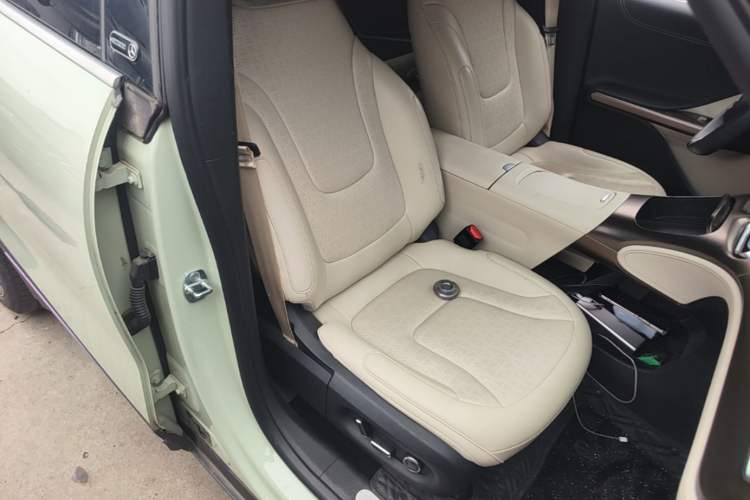 Used smart #1 2022 Premium Edition Right Front Seat