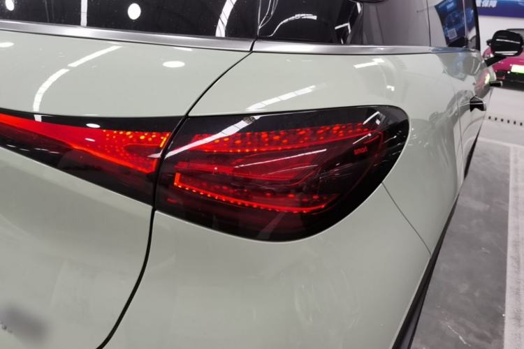 Used smart #1 2022 Premium Edition Right Rear Taillight