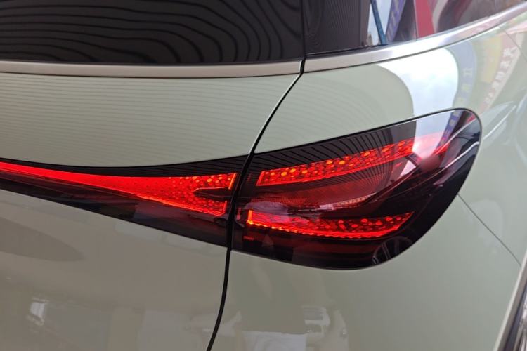 Used smart #1 2022 Premium Edition Right Rear Taillight