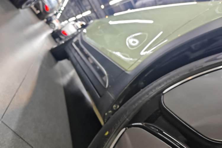 Used smart #1 2022 Premium Edition Right Side Sill
