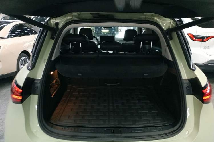 Used smart #1 2022 Premium Edition Trunk