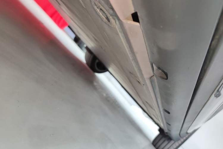 Used smart #1 2022 Premium Edition Left Side Sill