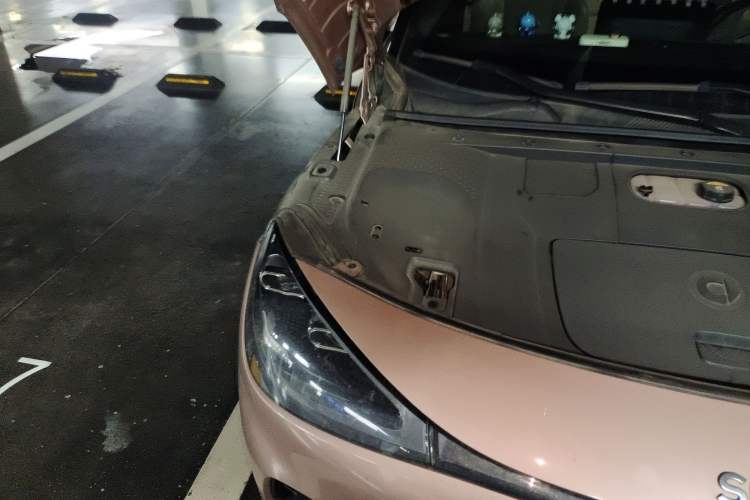 Used smart #1 2022 Premium Edition Engine Bay Right