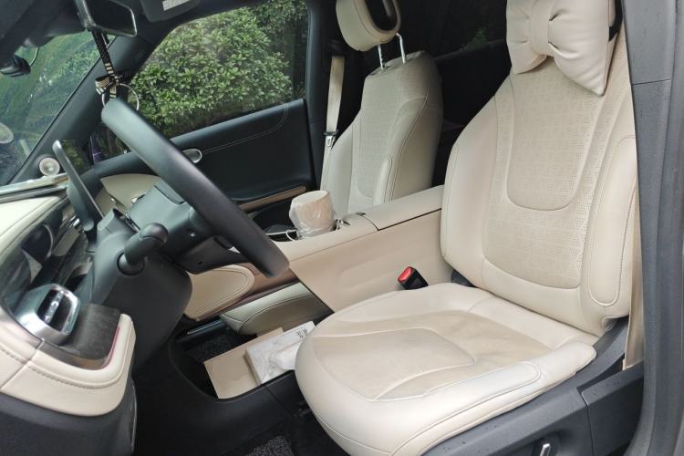Used smart #1 2022 Premium Edition Left Front Seat