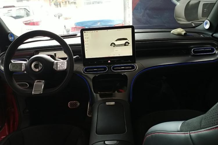 Used smart #1 2022 BRABUS Performance Edition Center Console