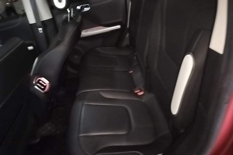 Used smart #1 2022 Pulse Heartbeat Edition Left Rear Seat