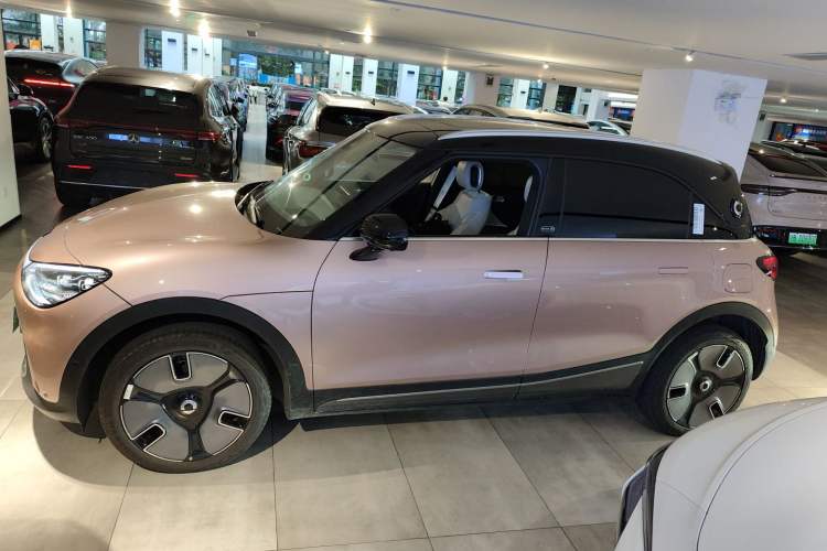Used smart #1 2022 Premium Edition Left Side