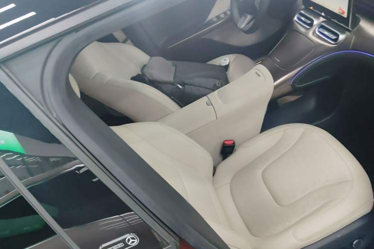 Used smart #1 2022 Pulse Heartbeat Edition Right Front Seat