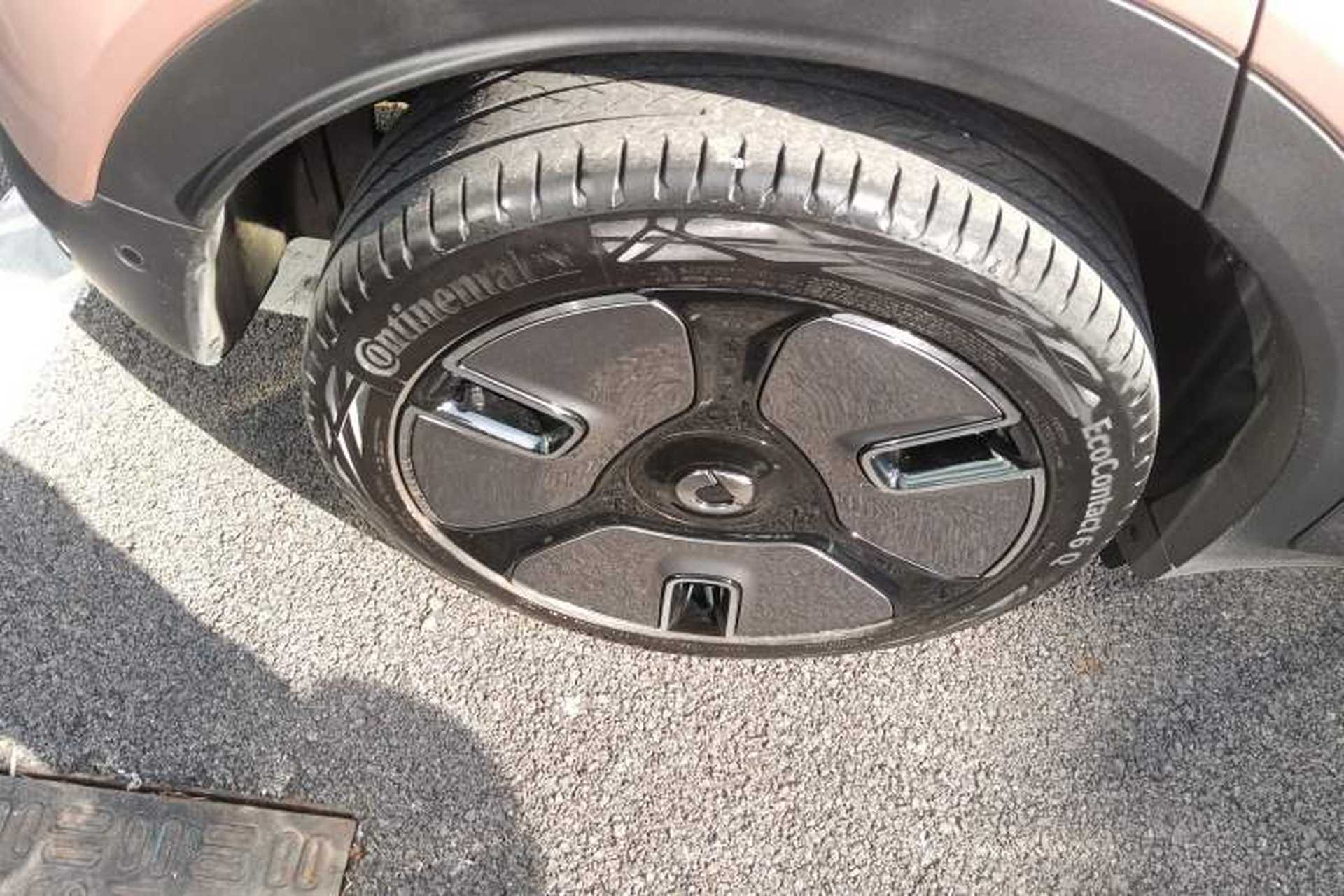 Used smart #1 2022 Premium Edition Right Rear Wheel Hub