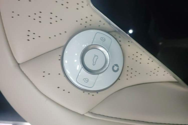 Used smart #1 2022 Pulse Heartbeat Edition Vehicle Key