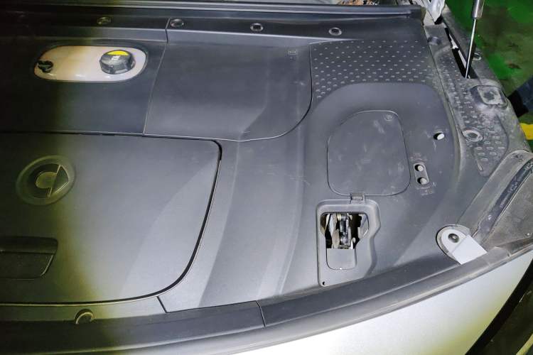 Used smart #1 2022 Premium Edition Engine Bay Left