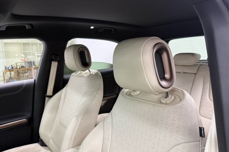 Used smart #1 2022 Premium Edition Interior 8