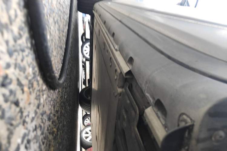 Used smart #1 2022 Premium Edition Left Side Sill