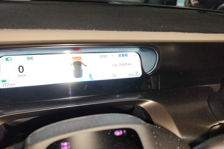 Used smart #1 2022 Premium Edition Odometer Close Up