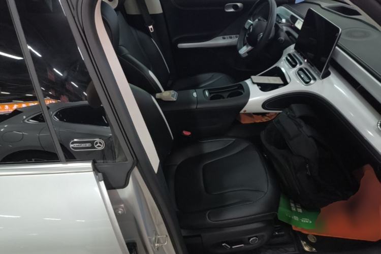 Used smart #1 2022 Pulse Heartbeat Edition Right Front Seat