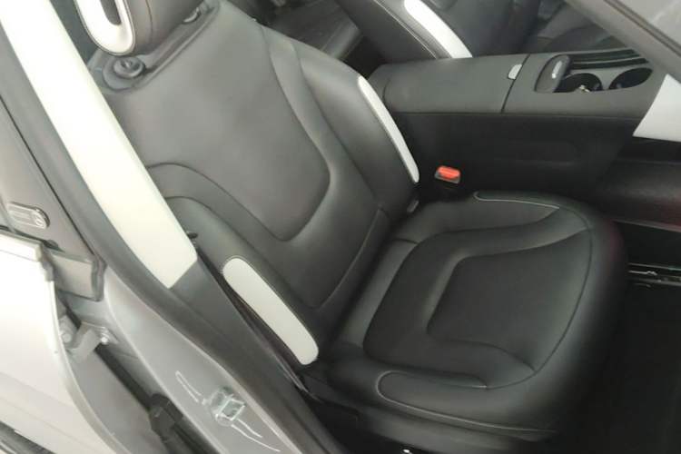 Used smart #1 2022 Premium Edition Right Front Seat
