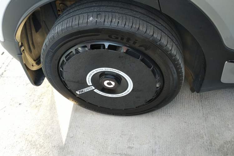 Used smart #1 2022 Pro+ Edition Right Rear Wheel Hub