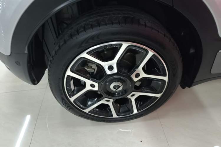 Used smart #1 2022 Pulse Heartbeat Edition Right Rear Wheel Hub