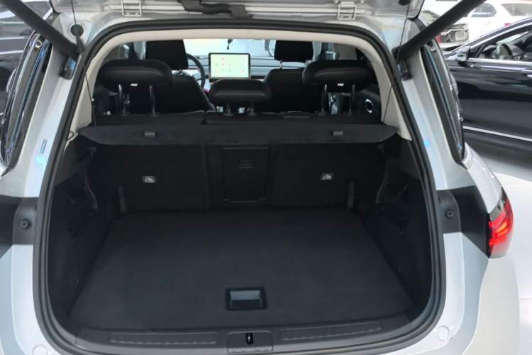 Used smart #1 2022 Premium Edition Trunk