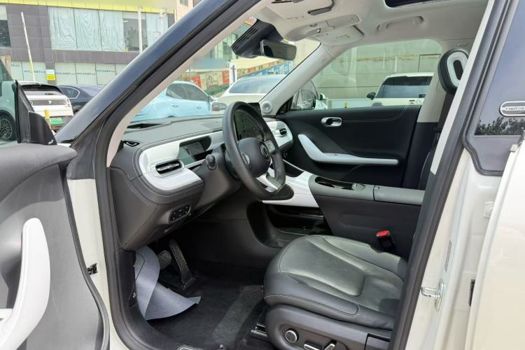 Used smart #1 2022 Premium Edition Interior 2