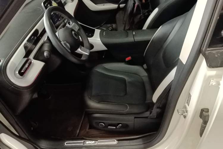 Used smart #1 2022 Pulse Heartbeat Edition Left Front Seat