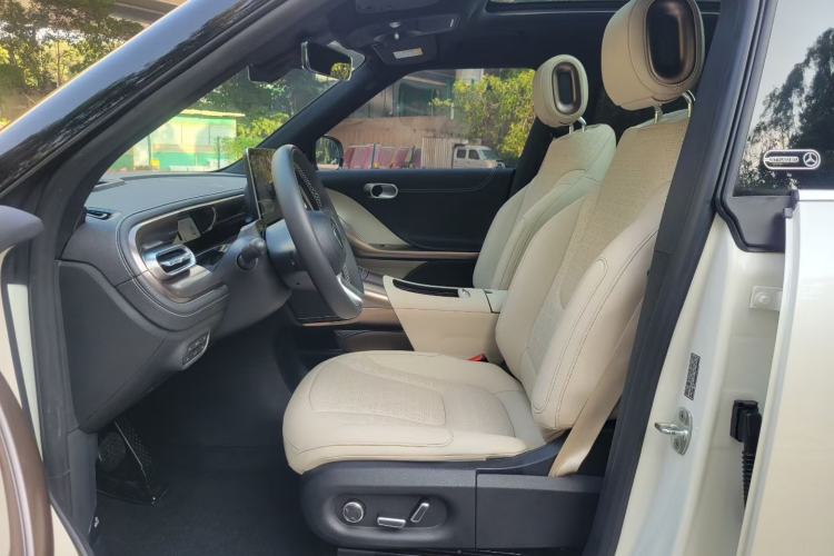 Used smart #1 2022 Pulse Heartbeat Edition Left Front Seat