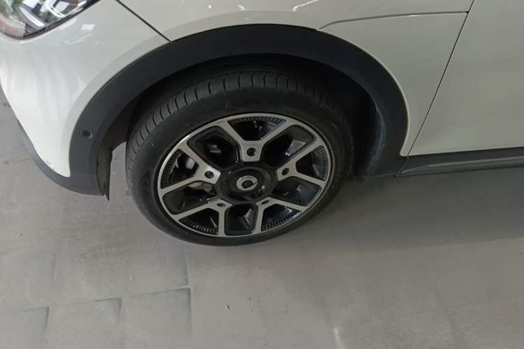 Used smart #1 2022 Pulse Heartbeat Edition Left Front Wheel Hub