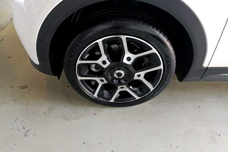 Used smart #1 2022 Pulse Heartbeat Edition Left Front Wheel Hub