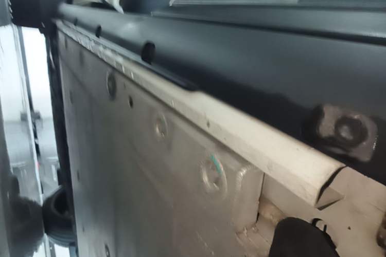 Used smart #1 2022 Premium Edition Left Side Sill