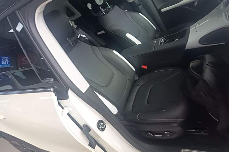 Used smart #1 2022 Premium Edition Right Front Seat