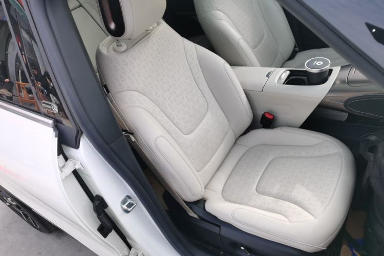 Used smart #1 2022 Pulse Heartbeat Edition Right Front Seat