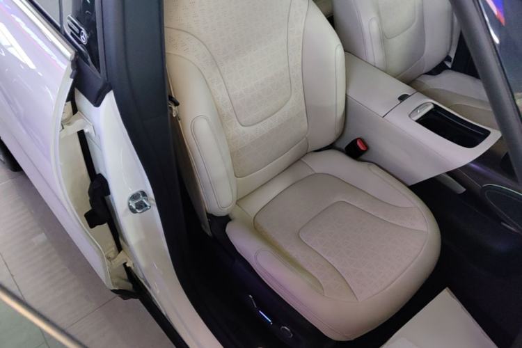 Used smart #1 2022 Pulse Heartbeat Edition Right Front Seat