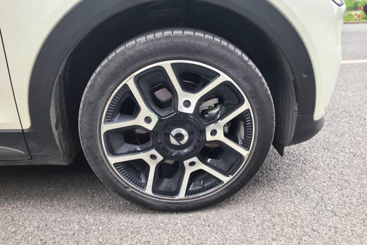 Used smart #1 2022 Pulse Heartbeat Edition Right Front Wheel Hub