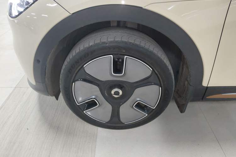 Used smart #1 2022 Premium Edition Left Front Wheel Hub