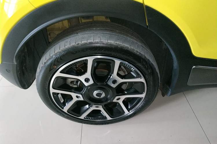 Used smart #1 2022 Pulse Heartbeat Edition Right Rear Wheel Hub