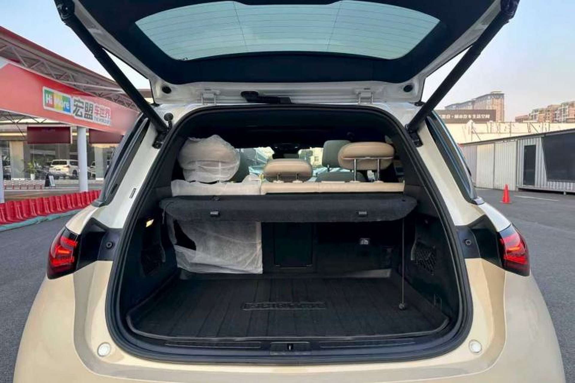 Used smart #1 2022 Premium Edition Trunk