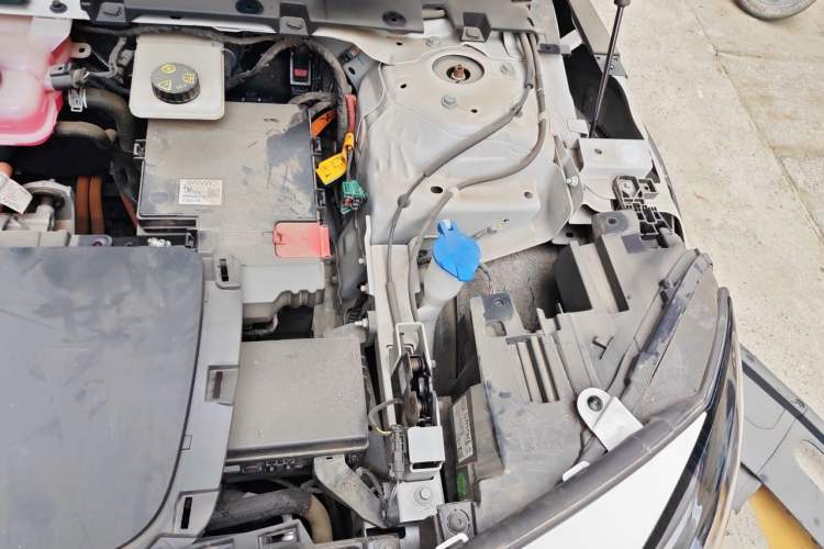 Used smart #1 2023 Pro Edition Engine Bay Left