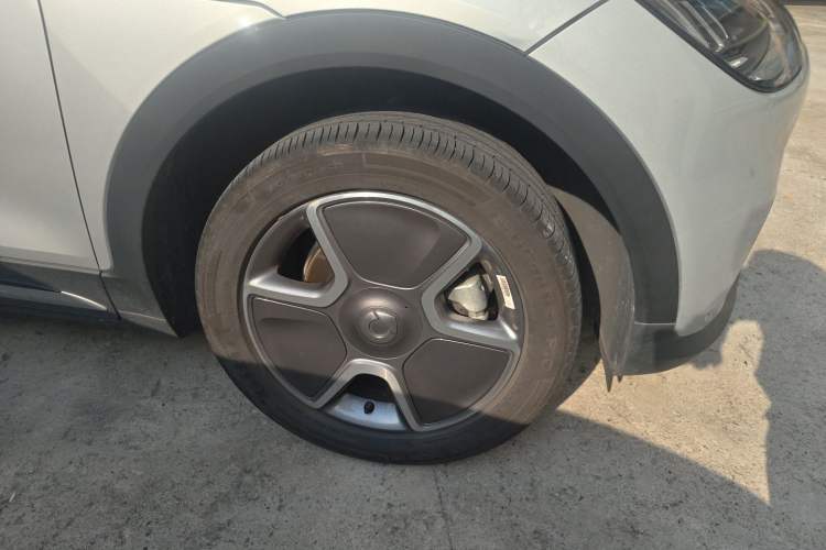 Used smart #1 2023 Pro Edition Right Front Wheel Hub