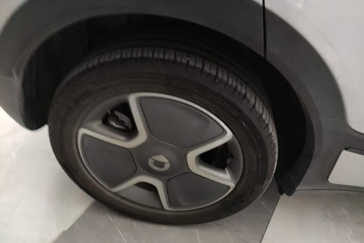 Used smart #1 2023 Pro Edition Right Rear Wheel Hub