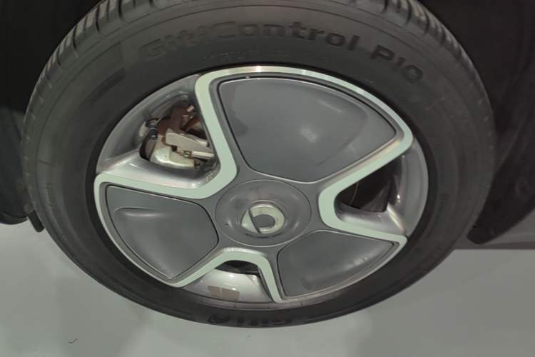 Used smart #1 2023 Pro Edition Left Front Wheel Hub
