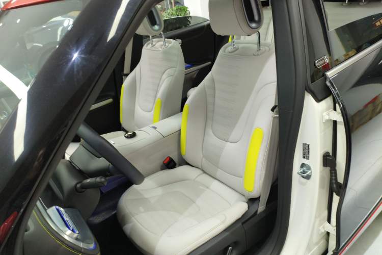 Used smart #1 2024 Dynamic Standard Edition Left Front Seat