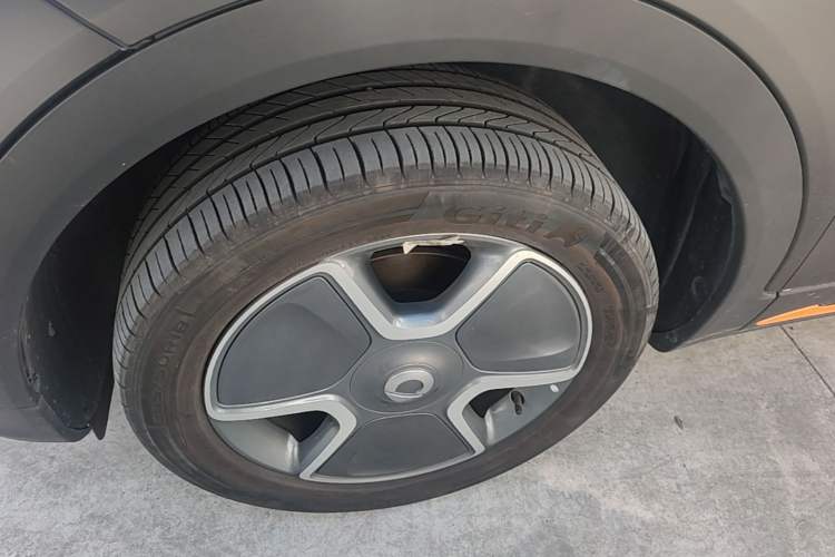 Used smart #1 2024 Dynamic Long-Range Edition Left Front Wheel Hub