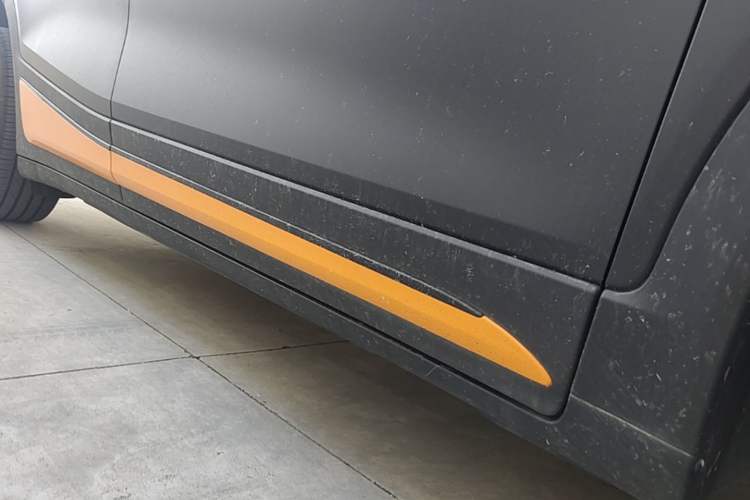 Used smart #1 2024 Dynamic Long-Range Edition Right Side Sill