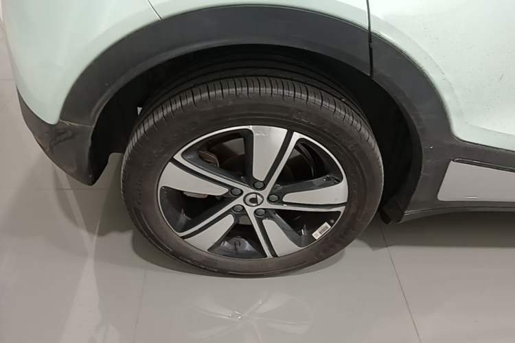 Used smart #1 2024 Dynamic Standard Edition Right Rear Wheel Hub