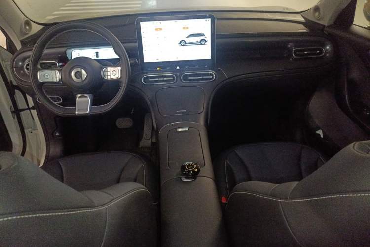 Used smart #1 2024 Dynamic Standard Edition Center Console