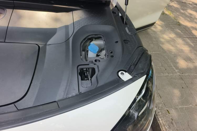 Used smart #1 2024 Dynamic Standard Edition Engine Bay Left